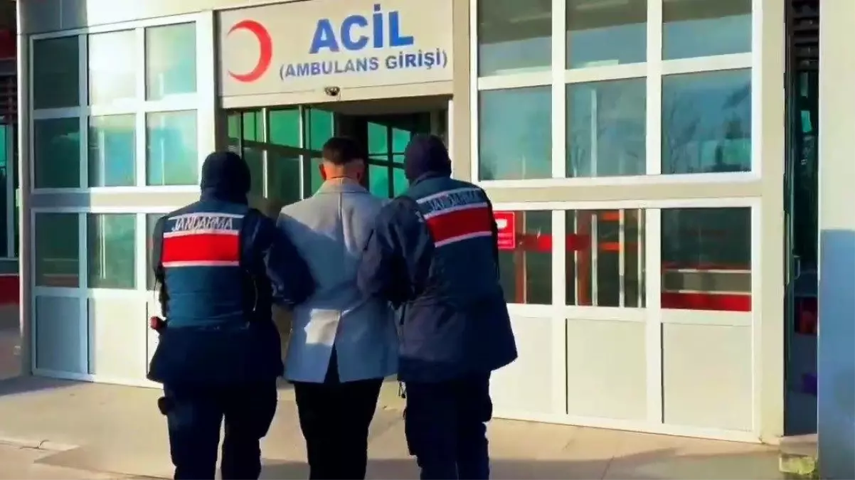 afyonkarahisarda-tefecilere-yonelik-faiz-kapani-operasyonu-9-gozalti-nCr9FhmK.jpg