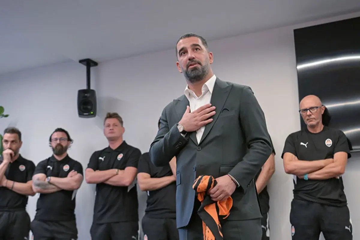 arda-turan-bir-daha-dinamo-kiev-sampiyonlugu-gormek-istemiyorum-pePSaVdh.jpg