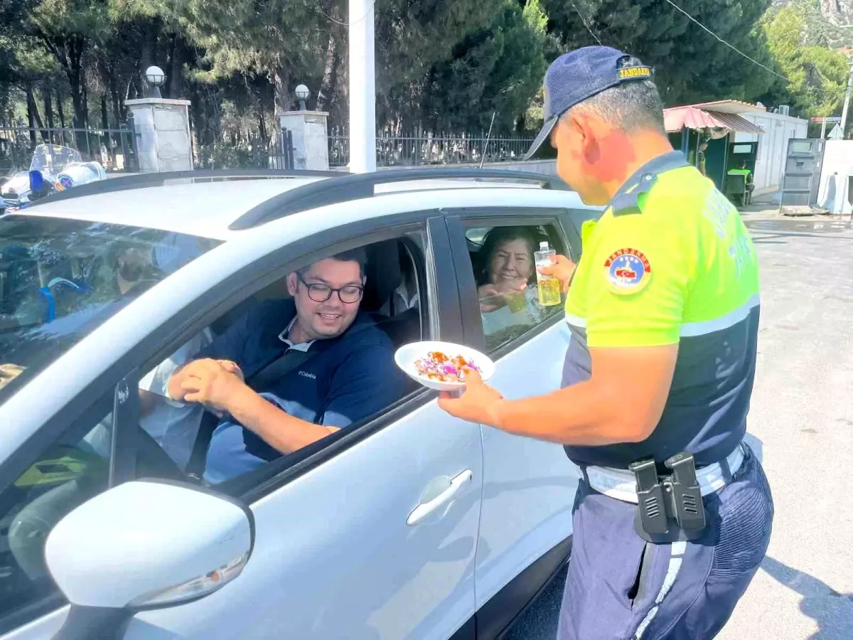 aydin-jandarmadan-kurban-bayraminda-trafik-kontrolleri-nnE9wcY6.jpg