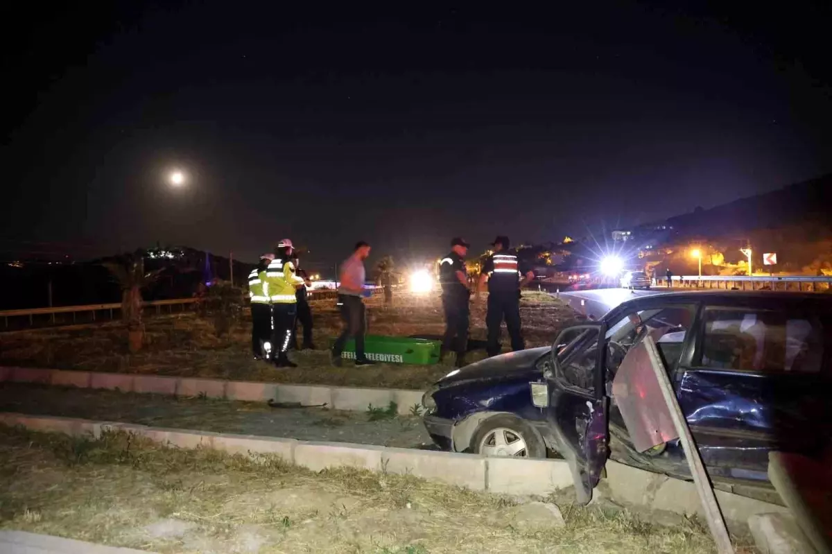 aydinda-trafik-kazasi-2-meyyit-3-yarali-TWiKmGna.jpg