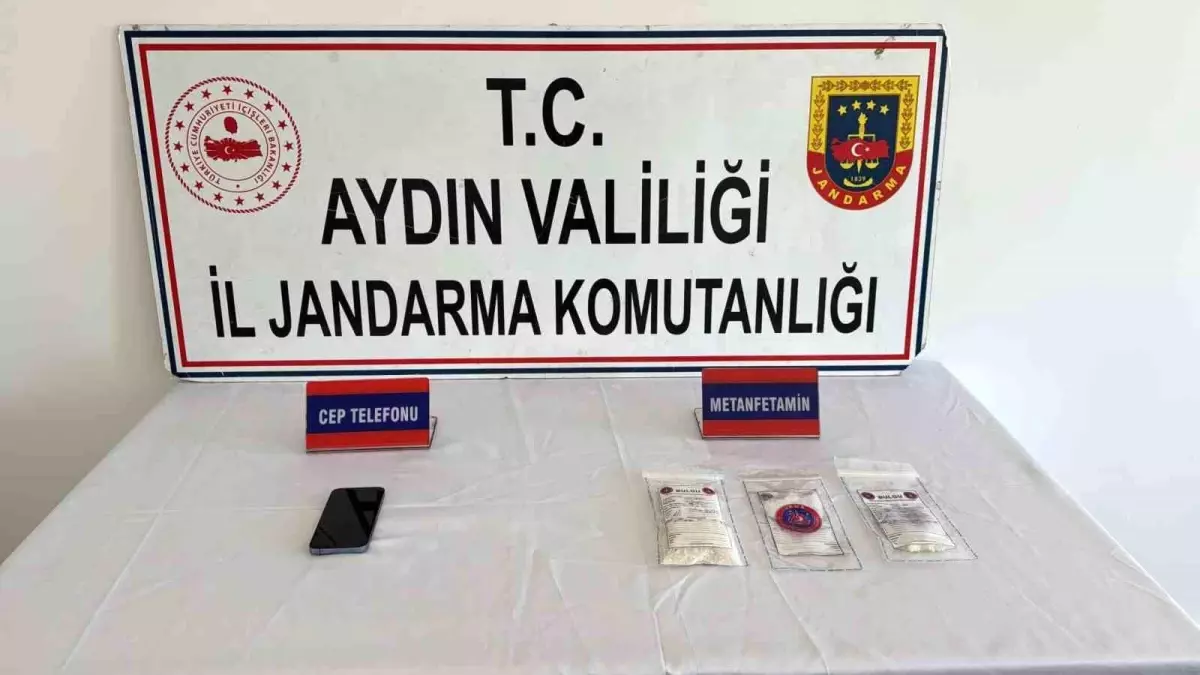 aydinda-uyusturucu-operasyonu-438-gram-metamfetamin-ele-gecirildi-YfTJEYnC.jpg