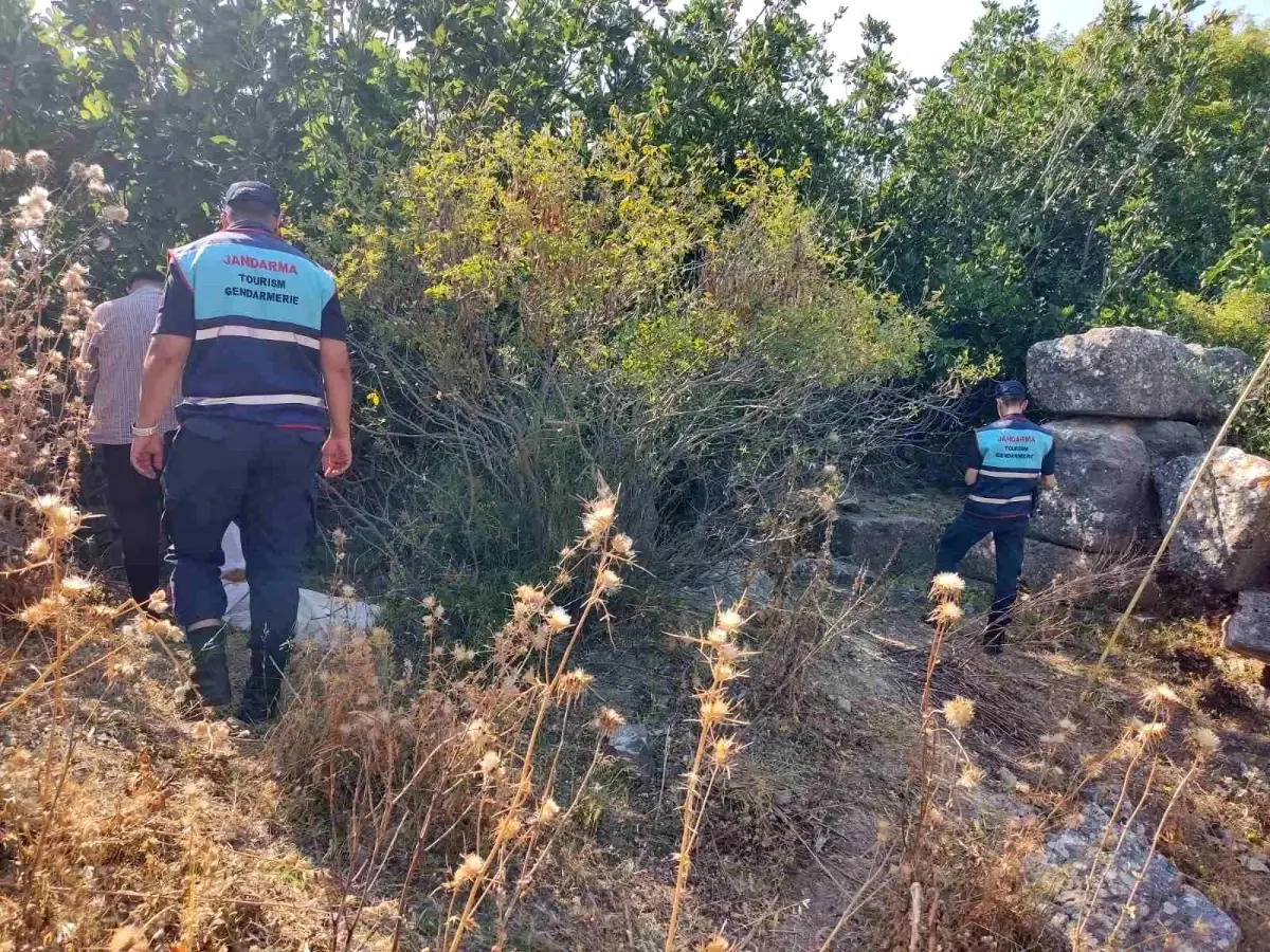 didimde-mudafaa-altindaki-incir-ilekleri-toplayan-iki-kuskulu-yakalandi-9befPQ1K.jpg
