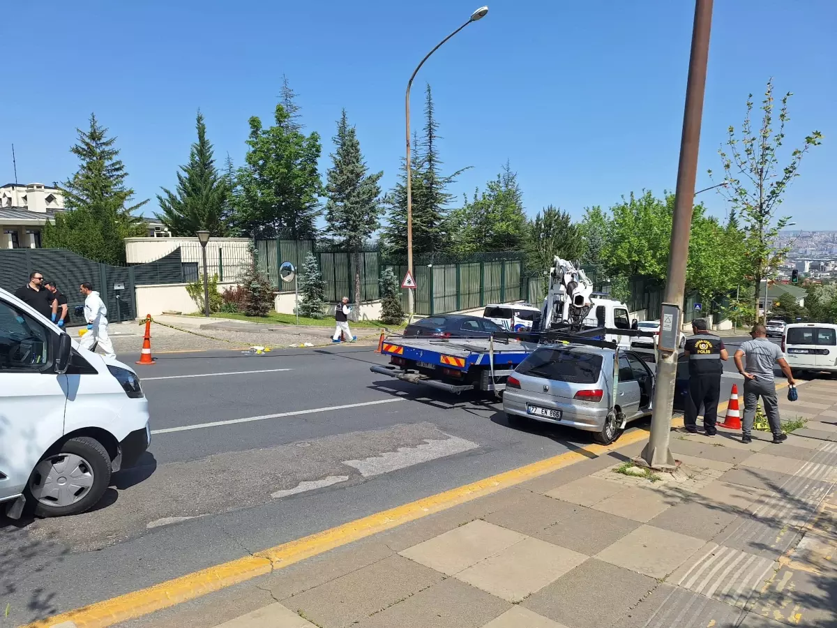 disisleri-bakanligi-onunde-silahli-kavga-emekli-polis-yarali-uIAA2tU9.jpg