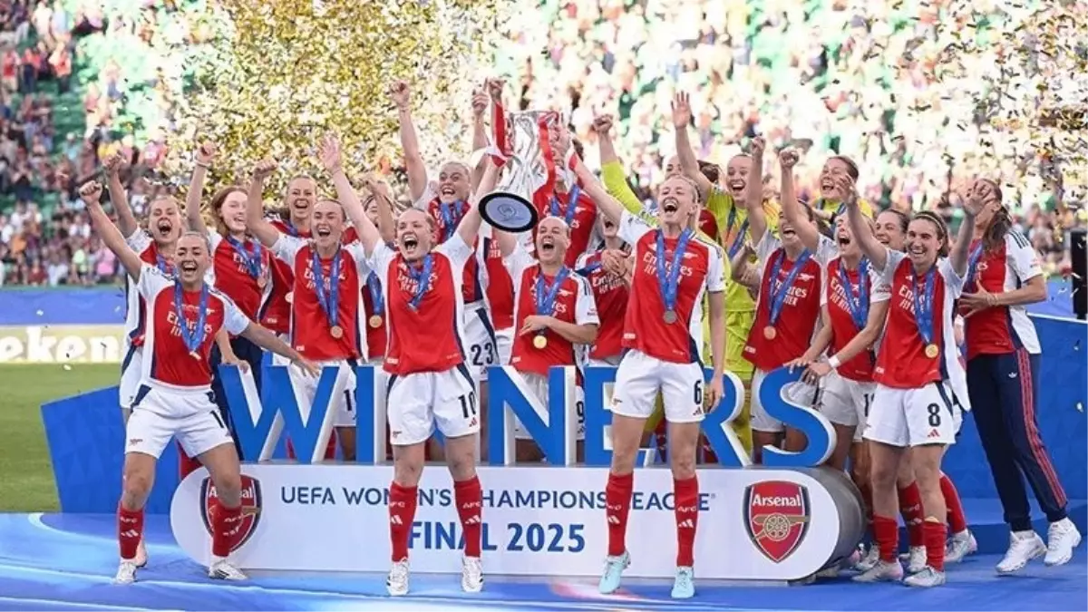 fomget-bayan-futbol-harika-liginin-sampiyonu-avrupa-yolunda-tezli-I7xdMLz6.jpg