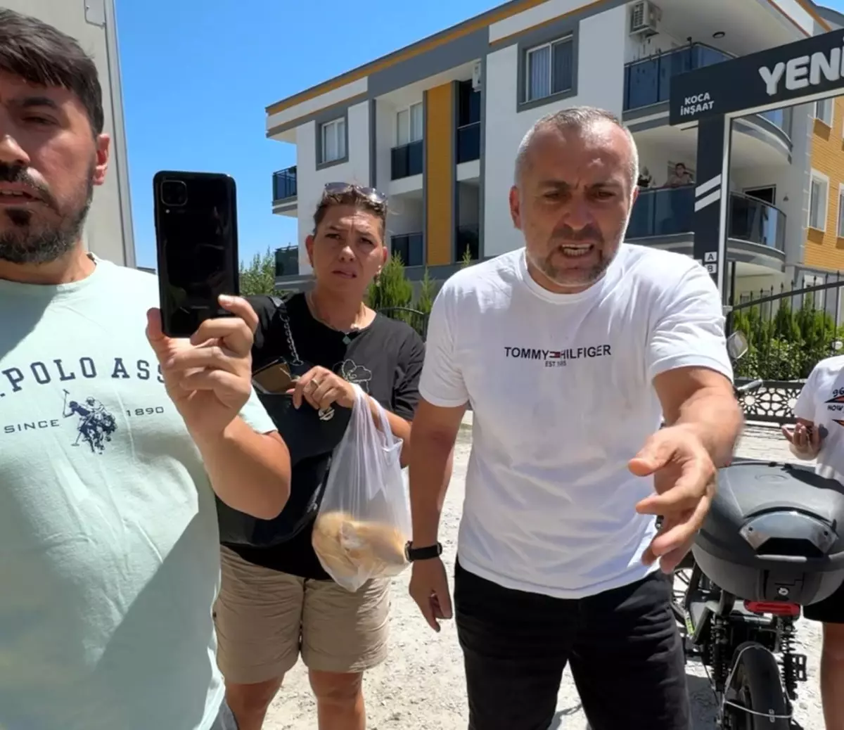 gazetecilere-atak-bogulma-hadisesi-olayinda-gergin-anlar-nfUIva29.jpg