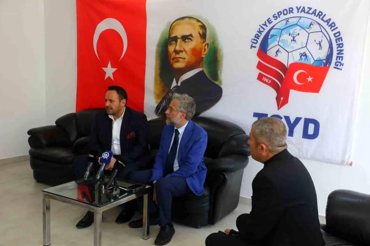 genclerbirligi-transfer-calismalarinda-ketum-bir-tavir-icerisinde-FidVkyHx.jpg