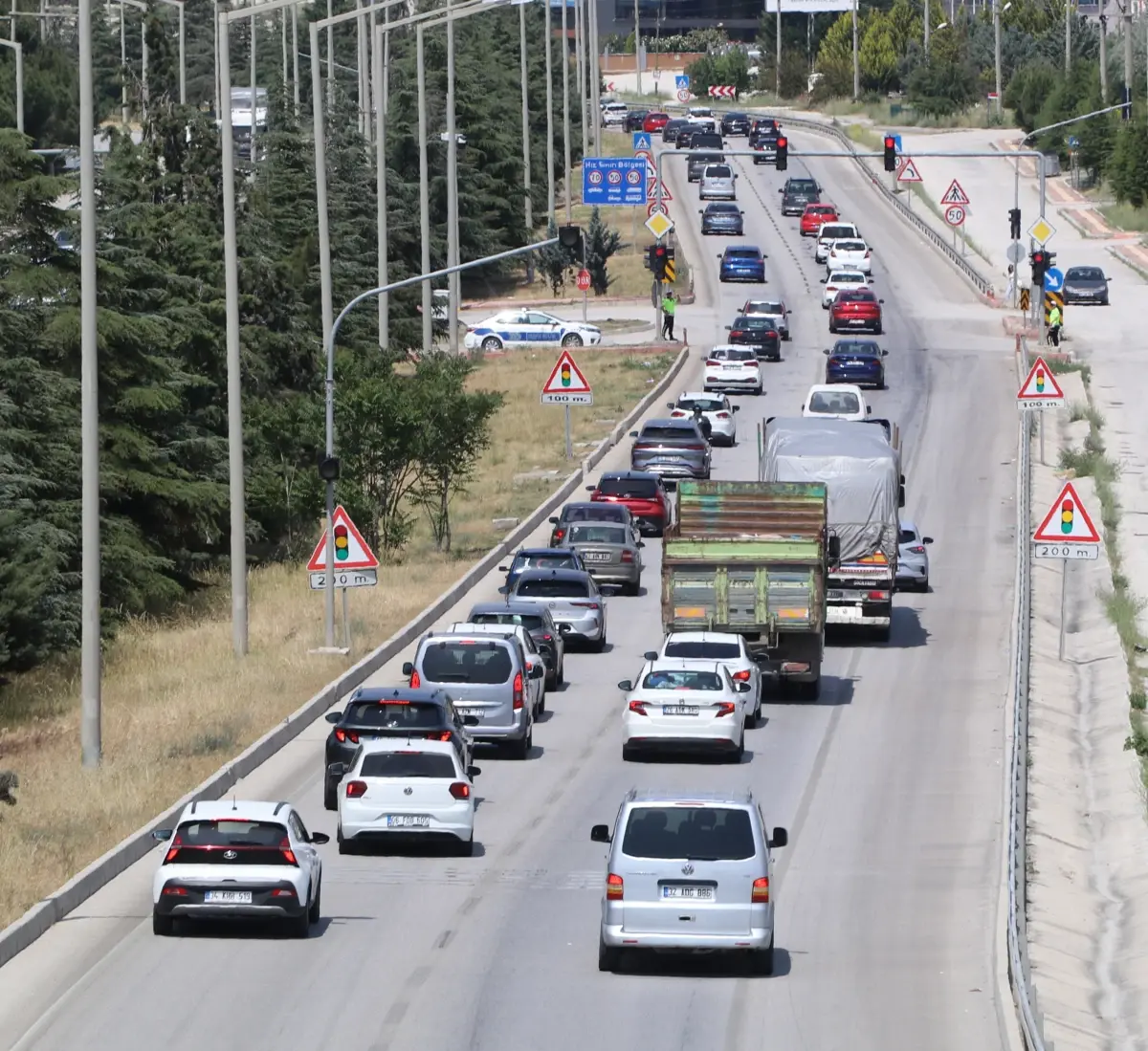 kurban-bayrami-donusunde-kara-yolunda-yogunluk-Lfdz8XsL.jpg