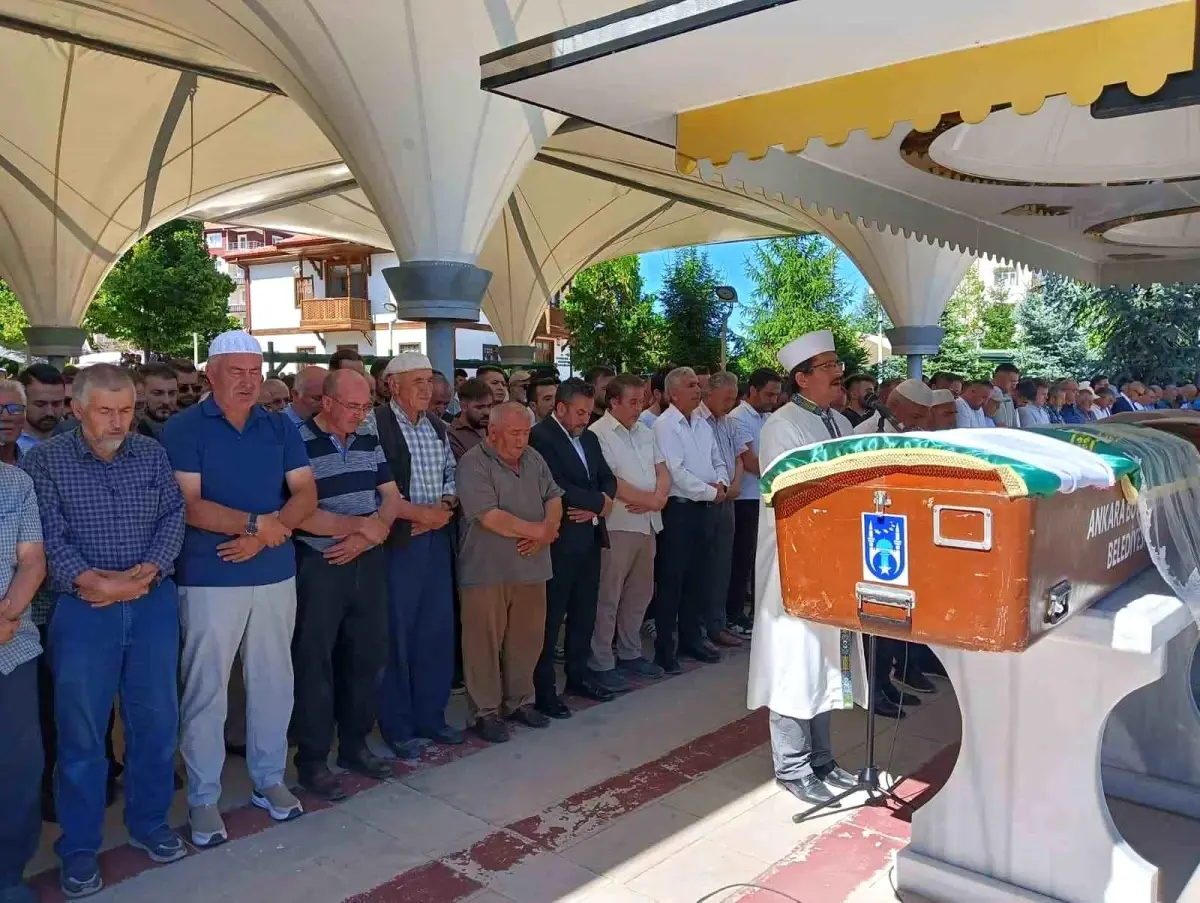 ankarada-trafik-kazasi-3-kisi-hayatini-kaybetti-a9tftqXW.jpg