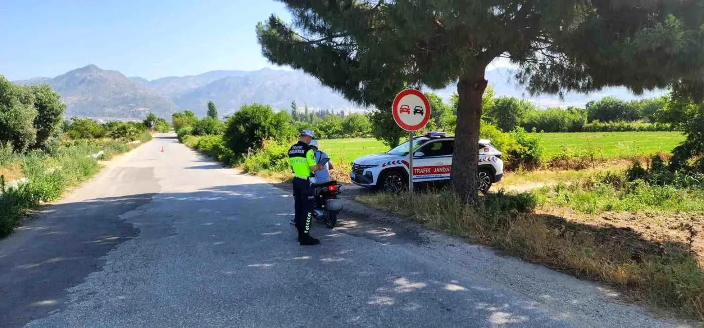 aydinda-motosiklet-kontrolleri-2-bin-66-arac-denetim-edildi-CtIpKgIh.jpg