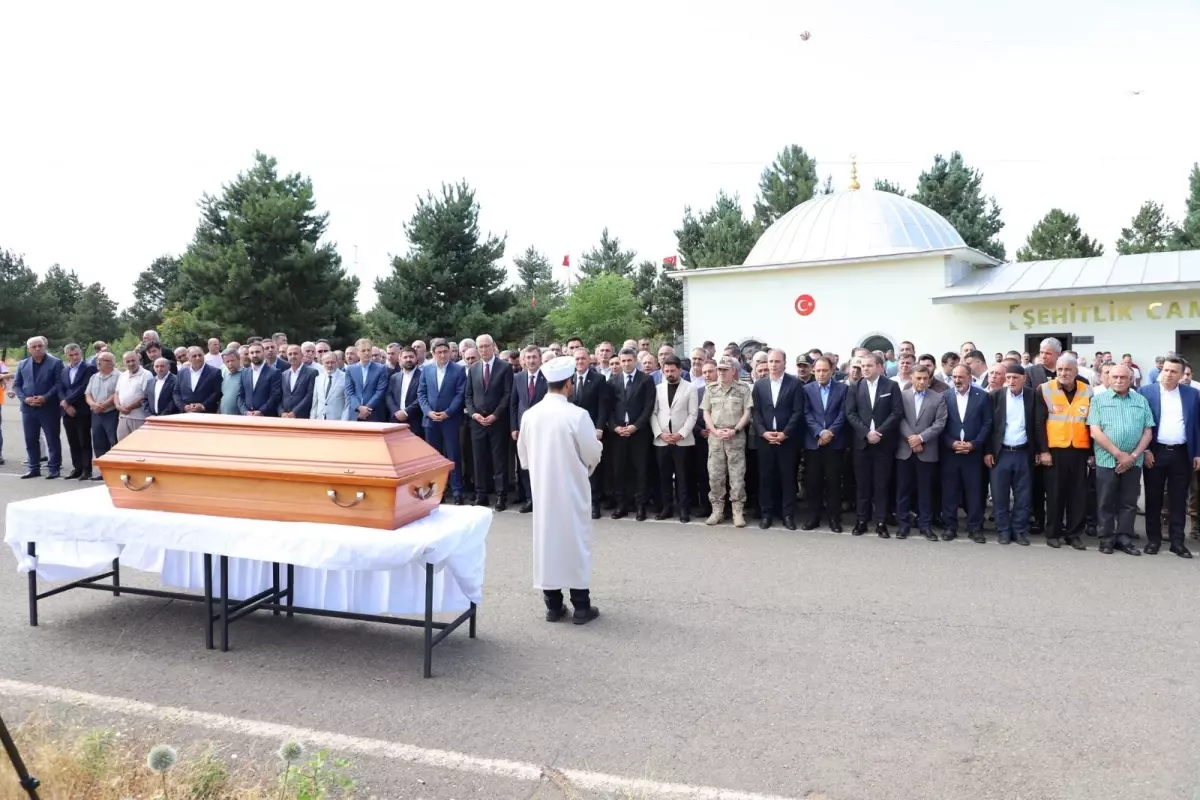 cumhurbaskani-yardimcisi-cevdet-yilmazin-yegeni-siyar-gunes-hayatini-kaybetti-1pssR46l.jpg