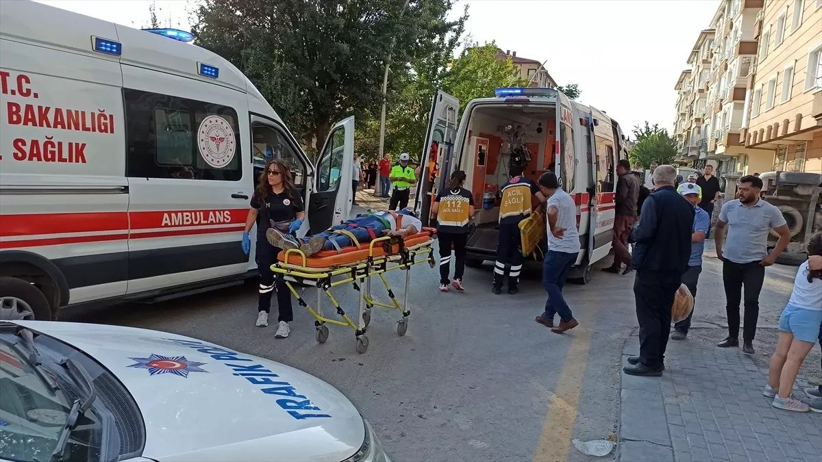kahramankazanda-trafik-kazasi-iki-yarali-J3RFz1fN.jpg