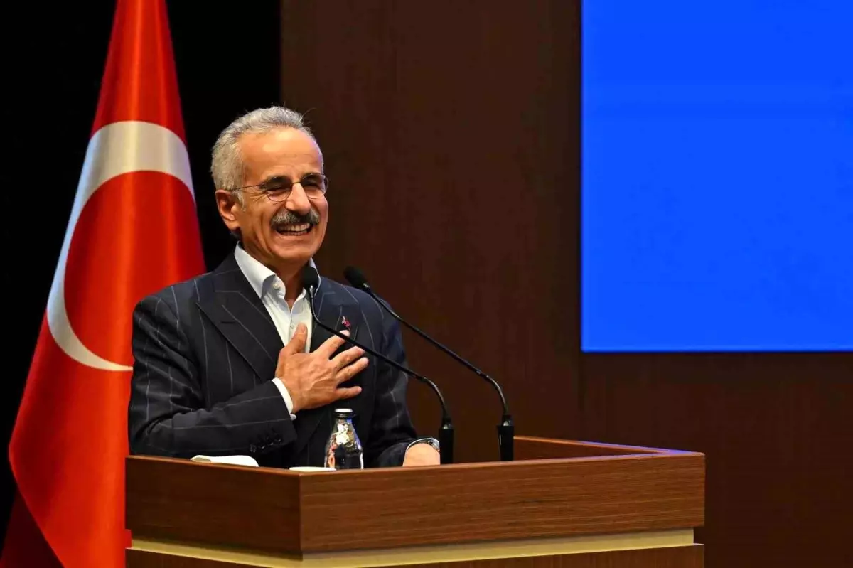 ulastirma-ve-altyapi-bakani-uraloglu-esenboga-metromuzun-yeni-projesini-2-aya-kadar-bitirmis-olacagiz-igZlV9sf.jpg