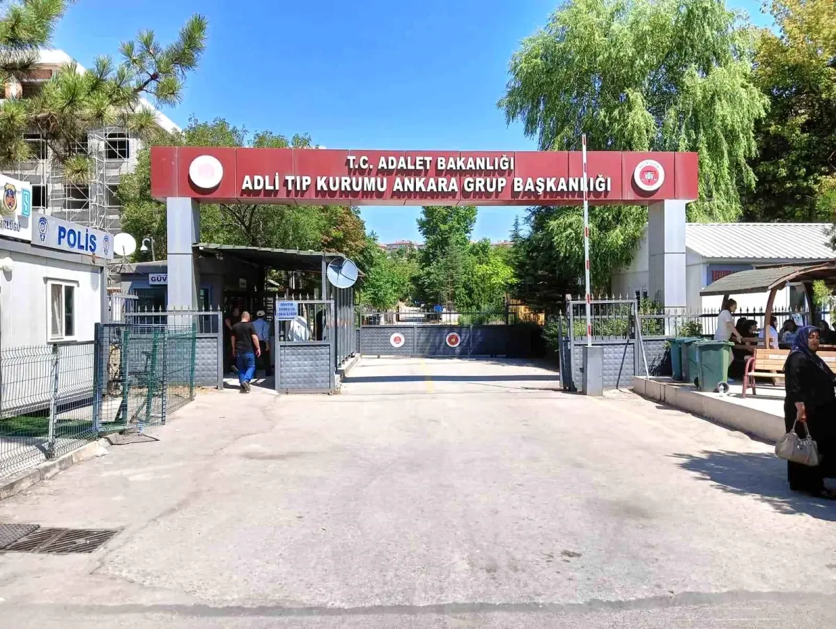 ankarada-bosanma-evresindeki-bayana-bicakli-atak-2-gun-yasadiktan-sonra-hayatini-kaybetti-2jpmIlzs.jpg