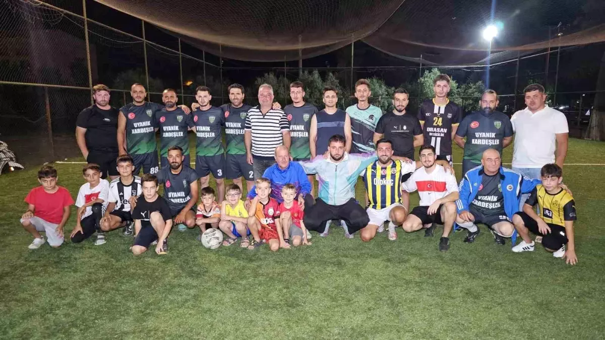 atca-mahallesinde-futbol-turnuvasi-duzenlendi-ES2aIFi4.jpg