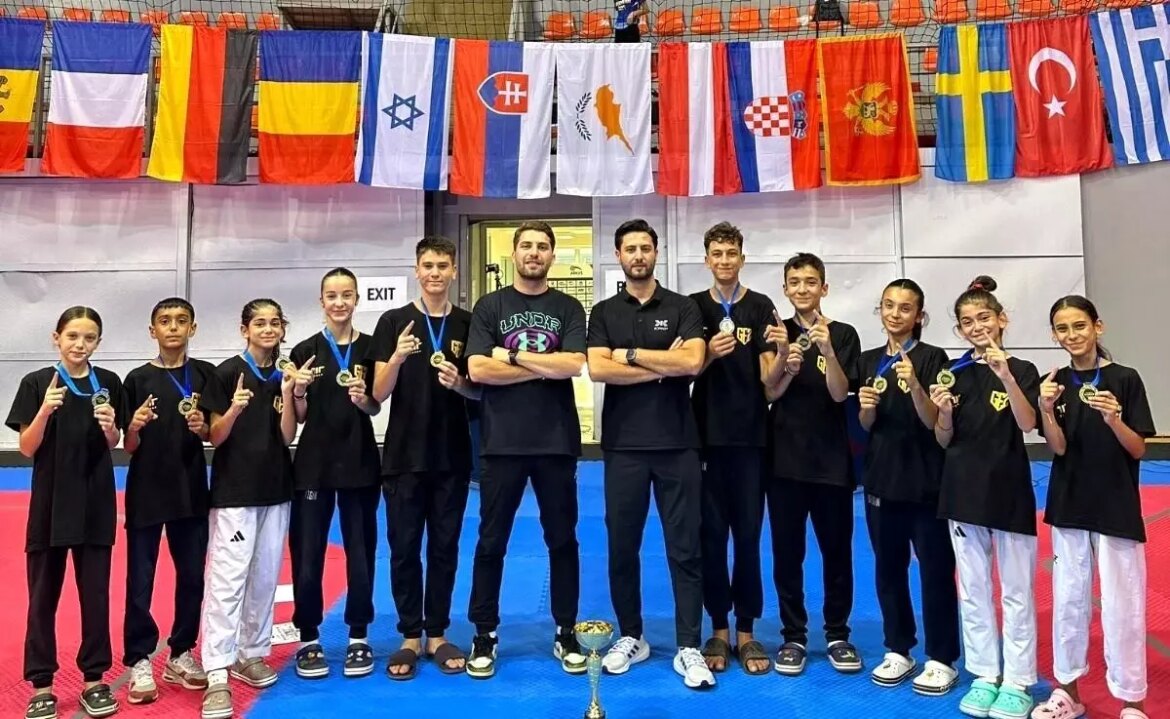 aydinli-sportmenler-sirbistanda-taekwondo-turnuvasinda-6-altin-ve-4-gumus-madalya-kazandi-aYpZ25AH.jpg