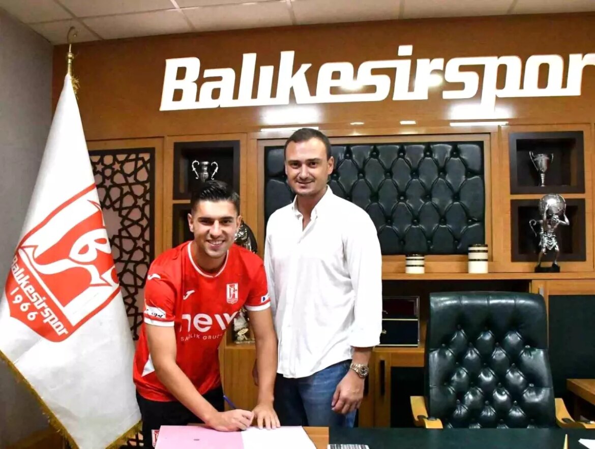 balikesirspor-fenerbahceden-ahmet-necat-aydin-ile-anlasti-IvZV17Fc.jpg